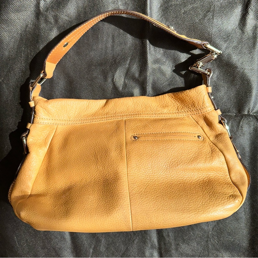 B Makowsky genuine leather lady’s bag purse dust bag is included - Picture 4 of 10